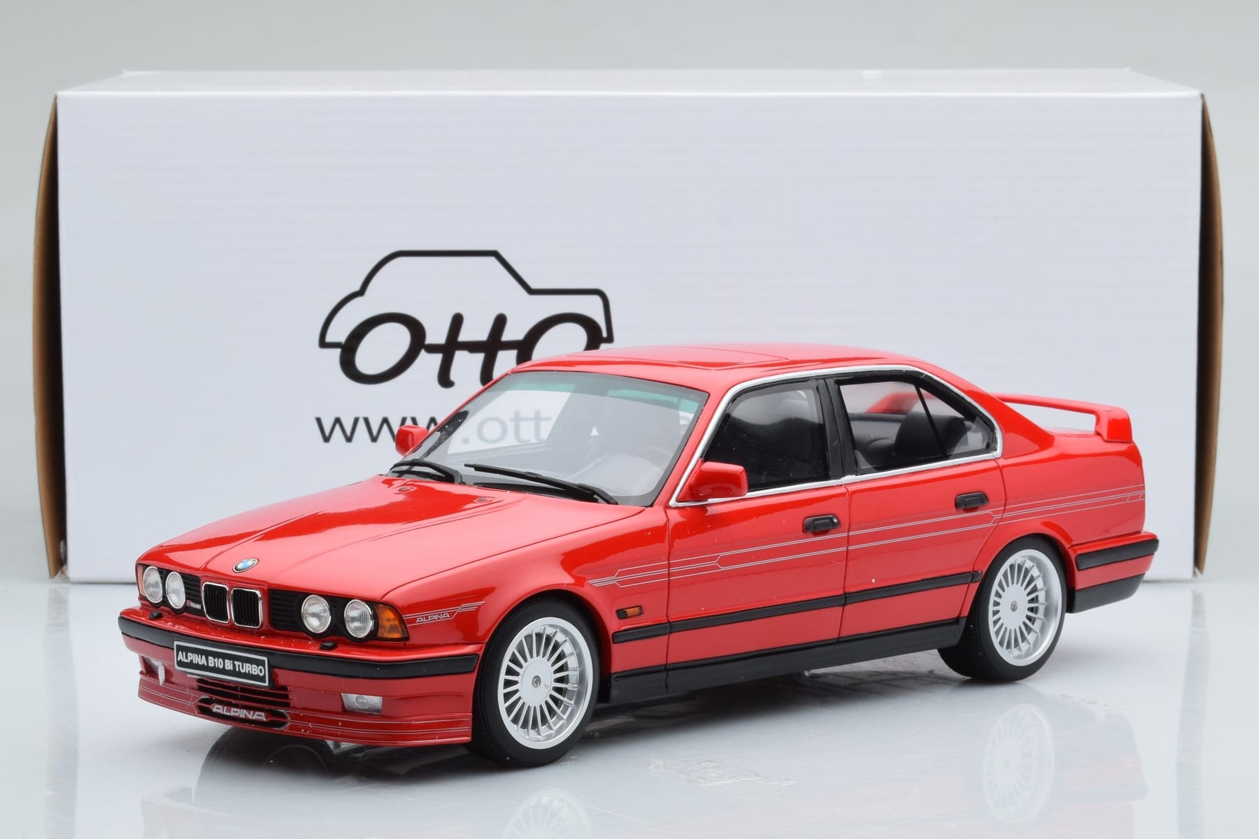 BMW Alpina B10 E34 Biturbo Czerwony Otto 1:18 OT648 Żywica — zdjęcie 6 z 6