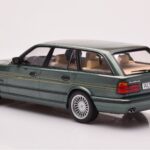 BMW Alpina B10 E34 Touring Ciemnozielony MCG 1:18 - image 5 of 6