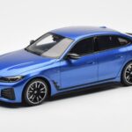 BMW i4 M50 G26 Niebieski Otto 1:18 OT453