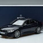 BMW M3 F80 Competition Niebieski Norev 1:18 183236 Metal - image 7 of 7
