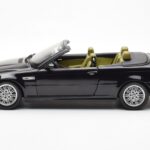 BMW M3 E46 Kabriolet Czarny Kyosho 1:18 - image 4 of 8