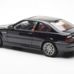 BMW M3 E46 Czarny AUTOart 1:18 - image 7 of 8
