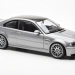 BMW M3 E46 CSL Szary Kyosho 1:18 - image 6 of 8
