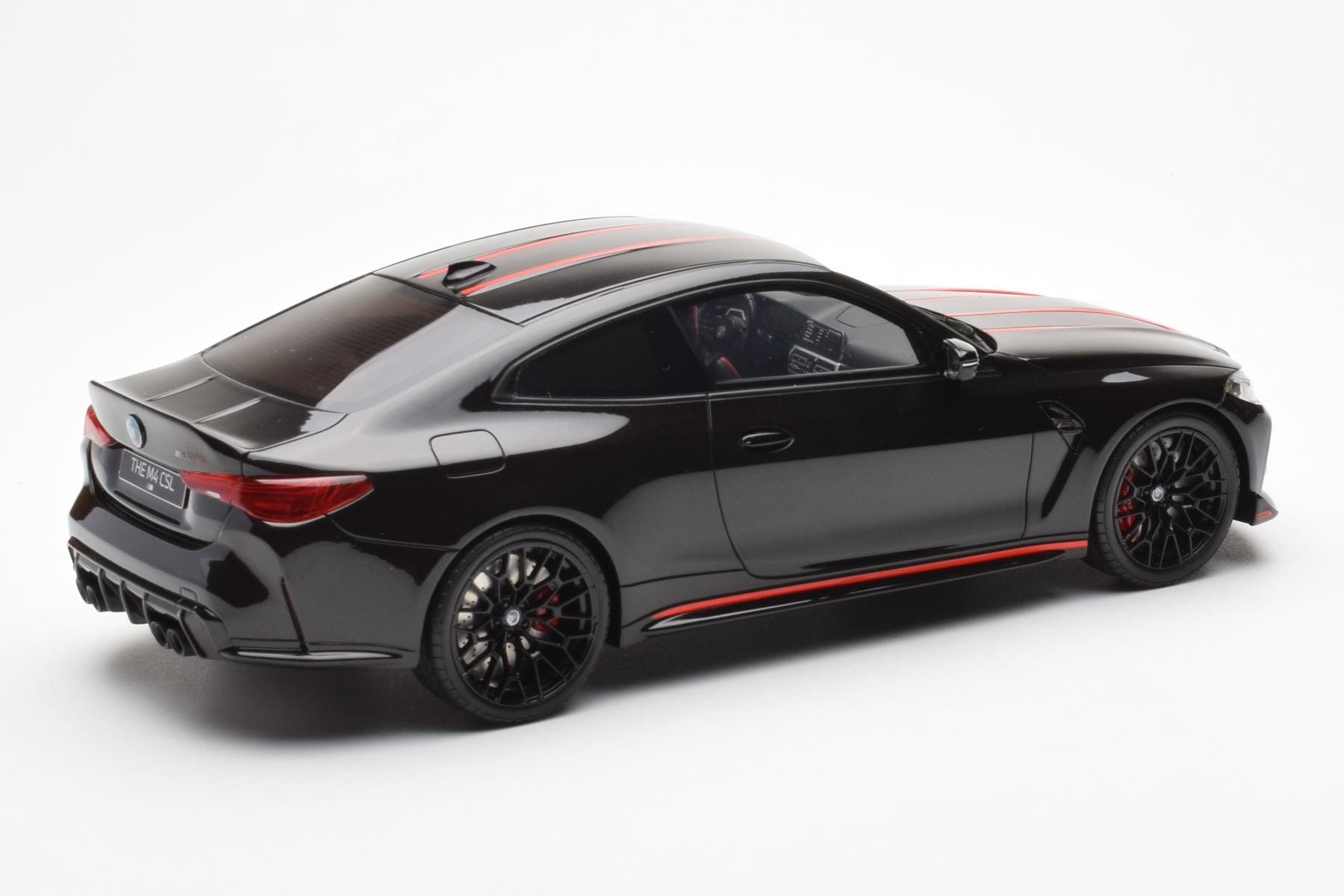 BMW M4 G82 CSL Sapphire Czarny GT Spirit 1:18 GT904 Żywica — zdjęcie 2 z 6