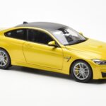 BMW M4 F82 Austin Żółty Metallic Paragon 1:18 - image 6 of 8