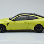 BMW M4 G82 Żółty Edycja Dealerska Minichamps 1:18 - image 4 of 8