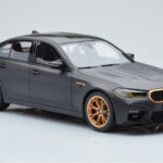 BMW M5 CS F90 Frozen Brands Hatch Szary GT Spirit 1:18 - image 3 of 5