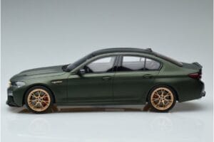 BMW M5 F90 CS GT Spirit 1:18 GT372 Żywica — zdjęcie 3 z 6
