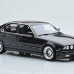 BMW M5 E34 Hartge Czarny Otto 1:18 - image 6 of 6