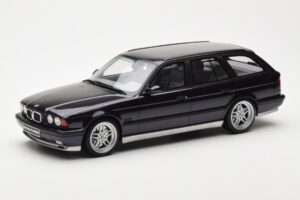 BMW M5 E34 Touring Diamond Czarny Otto 1:18 OT198