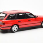 BMW M5 E34 Touring Czerwony Otto 1:18 OT951 - image 2 of 6