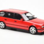 BMW M5 E34 Touring Czerwony Otto 1:18 OT951 - image 4 of 6