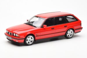 BMW M5 E34 Touring Czerwony Otto 1:18 OT951