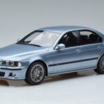 BMW M5 E39 Silverwater Niebieski Otto 1:18