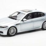 BMW M5 F10 Silverstone Srebrny Paragon 1:18 80432186353