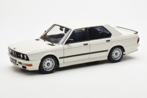 BMW M535i E28 Alpine Biały AUTOart 1:18 75161