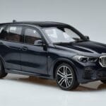 BMW X5 G05 Niebieski Norev 1:18 183283 Metal - image 5 of 7