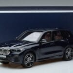 BMW X5 G05 Niebieski Norev 1:18 183283 Metal - image 7 of 7