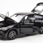 BMW X6 M F86 Sapphire Czarny Metallic Norev 1:18 - image 2 of 8