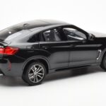 BMW X6 M F86 Sapphire Czarny Metallic Norev 1:18 - image 3 of 8