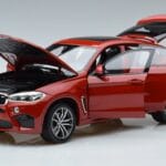 BMW X6M F86 Czerwony Norev 1:18 183242 Metal - image 2 of 7