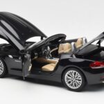 BMW Z4 E89 Spider Czarny Metaliczny Kyosho 1:18 08771BK - image 6 of 9