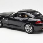 BMW Z4 E89 Spider Czarny Metaliczny Kyosho 1:18 08771BK - image 8 of 9