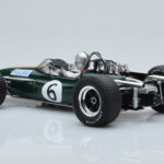 Brabham BT20 Repco #6 D. Hulme British GP 1966 MCG 1:18 - image 5 of 6