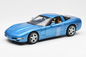 Chevrolet Corvette C5 Niebieski Metaliczny UT Models 1:18