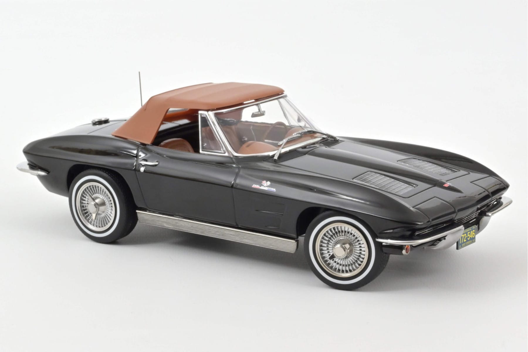 Chevrolet Corvette C2 Sting Ray Kabriolet Norev 1:18 189055 Metal — zdjęcie 3 z 3