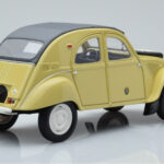 Citroen 2CV Sahara Żółty Otto 1:18 - image 2 of 6