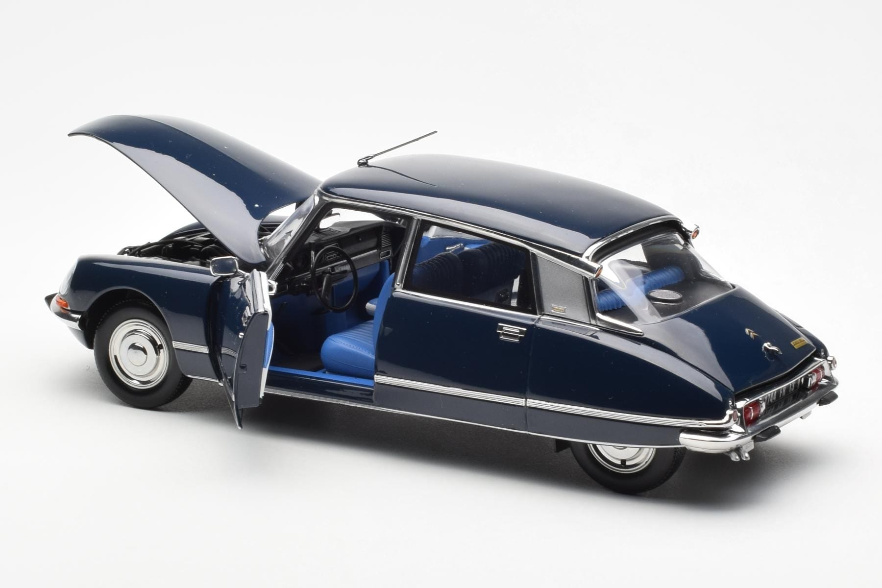 Citroen DS 23 Pallas Orient Niebieski Norev 1:18 181723 Metal — zdjęcie 5 z 8