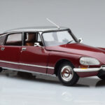 Citroen DS23 Pallas Czerwony Norev 1:18 - image 5 of 7