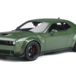 Dodge Challenger R/T SCAT Pack Widebody Zielony GT Spirit 1:18