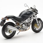 Ducati Monster M900 Czarny Minichamps 1:12 - image 3 of 4
