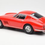Ferrari 275 GTB Czerwony CMR 1:18 CMR033 - image 5 of 6