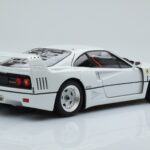 Ferrari F40 Perłowy Biały Kyosho 1:18 - image 3 of 8