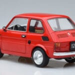Fiat 126 Czerwony MCG 1:18 MCG18323 Metal - image 5 of 6
