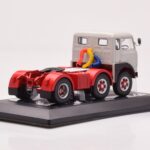 Fiat 690 T1 Biały IXO 1:43 - image 2 of 4