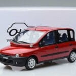 Fiat Multipla Otto 1:18 OT420 Żywica - image 6 of 6
