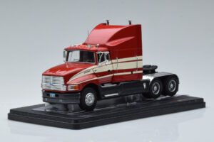 Ford Aeromax Czerwony IXO 1:43 TR108