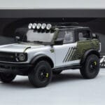 Ford Bronco RTR Iconic Srebrny GT Spirit 1:18 - image 6 of 6