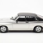 Ford Capri Mk2 X-Pack Srebrny MCG 1:18 - image 3 of 6