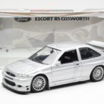 Ford Escort RS Cosworth Wersja Drogowa Srebrny UT Models 1:18 - image 2 of 6