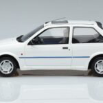 Ford Fiesta Mk3 XR2i Otto 1:18 OT967 Żywica - image 3 of 6