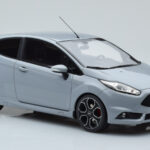 Ford Fiesta ST2000 Szary Otto 1:18 - image 4 of 6