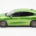 Ford Focus Mk5 ST Phase 2 Mean Zielony Otto 1:18 OT450 - image 3 of 6