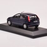 Ford Fusion Niebieski Minichamps 1:43 - image 3 of 4