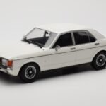 Ford Granada Mk1 Biały MCG 1:18 MCG18395