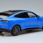Ford Mustang Mach-E GT Performance Niebieski Otto 1:18 OT414 Żywica - image 2 of 6